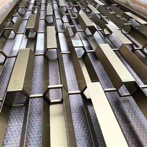 Vách ngăn inox màu dạng khối